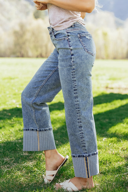 Elia Cuffed Straight Loose Jeans