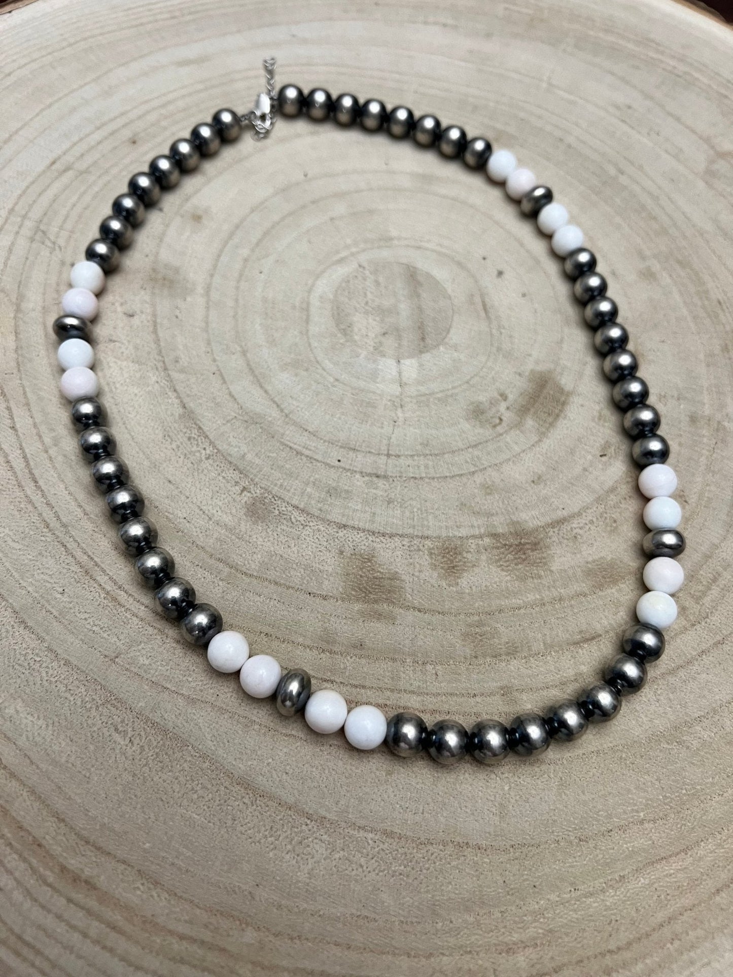 8mm Sterling Pearl, Saucer and pink conch - 19 inch
