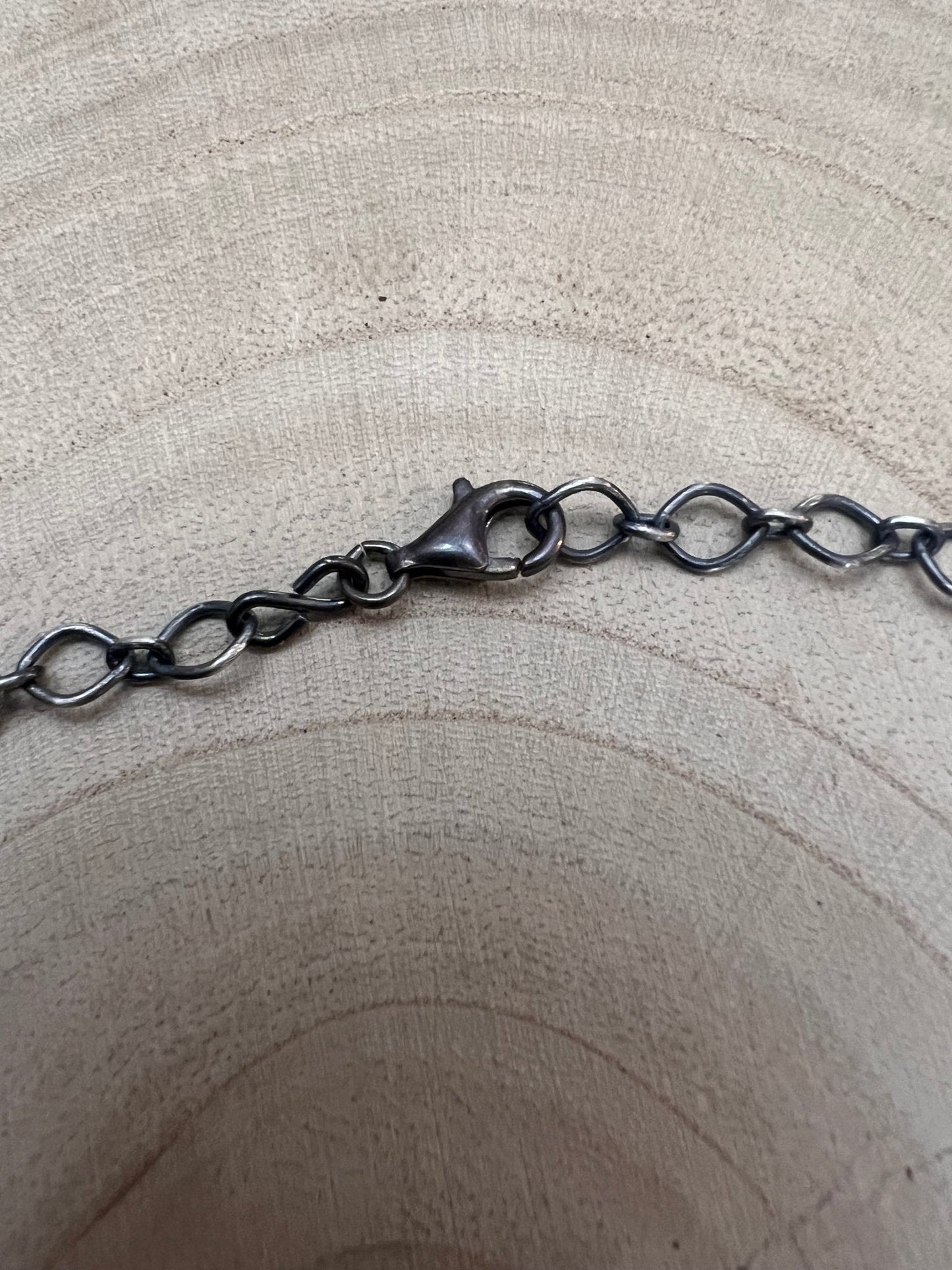 Navajo Handmade Spiny Oyster Necklace by Tia Long - 18 inch