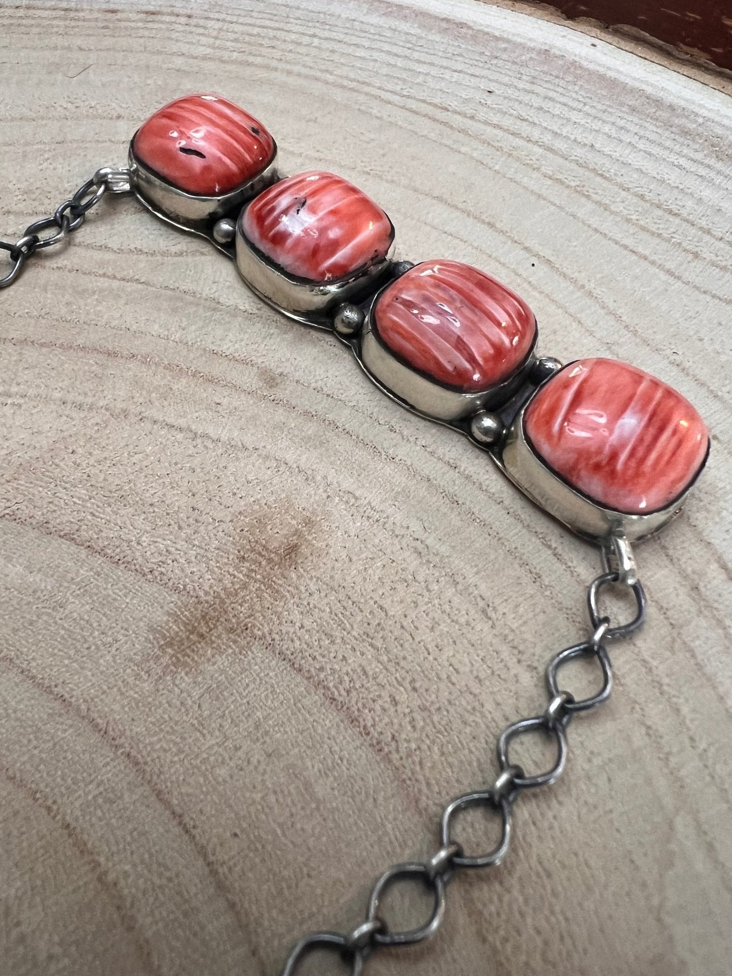 Navajo Handmade Spiny Oyster Necklace by Tia Long - 18 inch