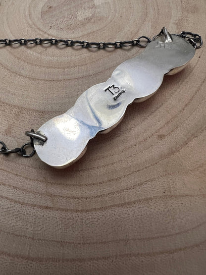 Navajo Handmade Spiny Oyster Necklace by Tia Long - 18 inch