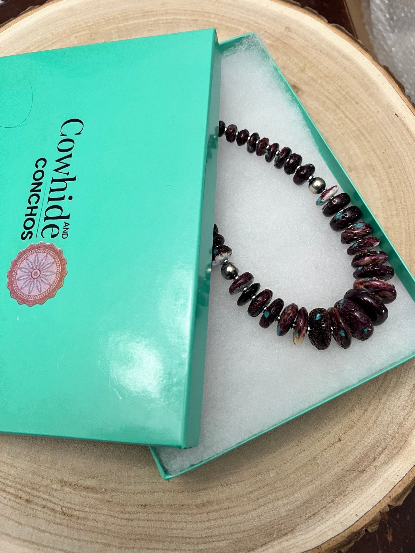Purple spiny oyster and turquoise graduated & shell necklace - 23 inch