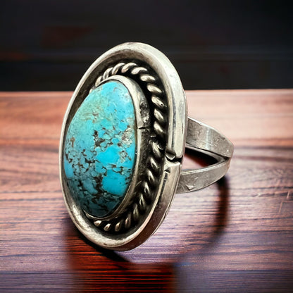 Vintage Sterling Silver Turquoise Ring with Shadowbox & Rope Back — Size 8 (Native-Style)